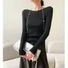 Blusa de tricô de cor sólida com ombros à mostra e mangas compridas para mulheres, novo suéter slim fit semitransparente para outono/inverno 2025