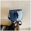 Bolsa Pequena Jeans Patchwork da Moda para Mulheres, Nova Bolsa Sela Atravessada para Compras Atacadistas Diárias e Uso Diário, Bolsa de Ombro Cruzada Única, Tendência
