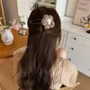 Pinza para el pelo de flor de punto de felpa de alta gama para otoño e invierno, pasador no irritante para la parte trasera de la cabeza, pinza de garra