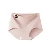 Pantaletas sin costuras de seda helada de cintura media para mujer, hechas de seda de morera 10A, entrepierna antibacteriana, shorts deportivos para yoga, calzoncillos que no aprietan