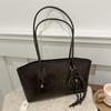 Bolso de Moda para Viajeros Retro de Gran Capacidad para Mujer Nuevo Otoño e Invierno Niche Elegante Bolso de Hombro Bolso Tote Casual