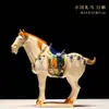Estatueta de Cavalo Cerâmico Tang Sancai de Luoyang, Cavalo Ornamentado "Macaodagongcheng" Presente Nacional, Artesanato Cerâmico Decorativo, Presente para Cerimônia de Abertura
