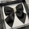 Pinza para el Cabello con Lazo Grande para Mujer Parte Trasera de la Cabeza Súper Hada Vintage Clip de Resorte para Cola de Caballo Lazo Rojo de Red Elegantes Accesorios para el Cabello