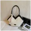 Bolso Retro de Alta Gama para Mujer 2026 Nueva Moda Bolso de Hombro para Viajar Gran Capacidad Bolso Tote Versátil de Alta Gama