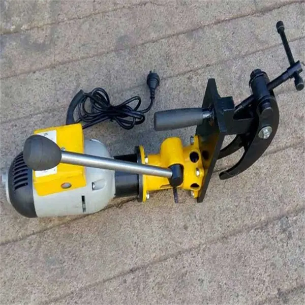 ZG-31(220V)电动钢轨钻孔机2.jpg