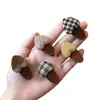 Pinza Pequeña de Corazón Flocado Color Café con Leche Retro para el Cabello de la Frente Flequillo Pinza para el Cabello Accesorios para la Cabeza Nuevo Clip de Pato Otoño e Invierno 2025