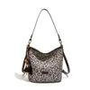 Bolso pequeño casual retro simple muy elegante para mujer, nuevo bolso cruzado otoño 2026, bolso de hombro y axila de moda para mujer