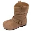 Botas de menina, botas Martin infantis, novas botas de outono e inverno 2026 de cano médio com forro de pelúcia para meninas, botas de couro Birkenstock para crianças maiores