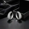 Pendientes colgantes Xuping de aleación de cobre chapada en blanco, con incrustaciones de gemas artificiales en forma de gota, aros de lujo ligero y elegantes para mujer