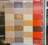 Estante de Exhibición para Tienda de Ropa de Acero Inoxidable con Color Madera Natural Estilo Chino, Soporte de Exhibición Engrosado, Accesorios de Belleza Minimalistas de Moda, Perchero