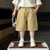 Bermuda Infantil Verão Estilo Fino 2026 Novo Modelo Calça Média Estilosa para Meninos Calça Casual de Verão Infantil Tendência