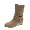 Botines Cortos de Gamuza Estilo Coreano Super Calientes para Mujer 2026 Otoño Nuevo Estilo Aumento de Altura Interior Botas Martin Retro Botas para Mujer
