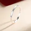Pulseira Original para Casal Cobre Branco Banhado a Prata Pulseira Sólida Gravação Brilhante Onda Pulseira Aberta