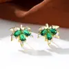 Pendientes de Moda Transfronterizos Color Dorado Gota de Agua Esmeralda Circonita Hoja de Arce, Estilo Lujo Ligero, Pendientes Versátiles Completos de Diamante para Otoño e Invierno