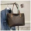 Bolso de gran capacidad de alta gama 2024, nuevo bolso de nicho versátil, bolso de moda para mujer, bolso de mano portátil para mujer.