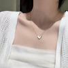 Popular online popular branco amor fritillary colar feminino titânio aço metal ins luz luxo simples clavícula cadeia Colar de moda