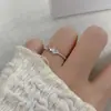 Anel Torcido S999 Prata Pura Coração Duplo Microcravejado, Anel Empilhável Doce e Fashion, Acessório de Mão Elegante e Simples para o Dia a Dia