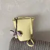 Nova Bolsa Saco Pingente de Pônei Fofo 2026 para Mulheres, Bolsa de Ombro Versátil Estilo Coreano, Bolsa Transversal Moda Dopamina