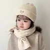 Conjunto de Duas Peças de Chapéus e Cachecóis Infantis, Chapéus de Tricô Estilo Coreano Outono e Inverno, Chapéus de Lã Quentes para Bebês, Chapéus de Puxar para Meninos e Meninas
