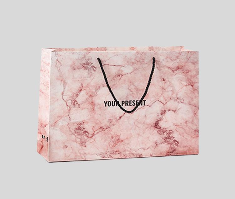 13727597577_1473320690