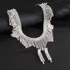 Set de Pendientes y Collar con Borla Redonda de Pedrería Europea y Americana Moda Versátil para Viajes Cotidianos Diseño Decorativo Sentido de la Moda Joyería para Mujeres