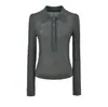 Suéter de punto a rayas color albaricoque con cuello polo, estilo suave, para mujer, atuendo de otoño, estilo coreano, versátil, corte ajustado, top de manga larga