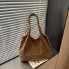 Bolsa de lona casual de lunares Shuai Mijia para mujer, nueva moda otoño 2026, bolso de hombro para el día a día, bolsa de mano de gran capacidad