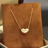 Moda Transfronteriza Elegante Dulce Corazón de Melocotón con Forma de Corazón Linda Cadena Corta para Mujer Cadena de Amor Cadena para Clavícula Joyería al por Mayor