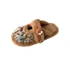 Lindas zapatillas de algodón de peluche para el hogar para mujer, nuevo estilo otoño e invierno 2026, zapatillas de algodón cálidas de felpa para interior, de punta cerrada y suela plana