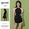 Traje de Baño para Mujer 2026 Nuevo Estilo Deportivo Estudiantil Dividido de Dos Piezas Tallas Grandes Adelgazante para Chicas Ligeramente con Sobrepeso Clase de Natación Traje de Baño para Aguas Termales