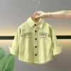 0964 Camisa de Primavera y Otoño para Niños 2026 Nuevo Estilo Camisa de Manga Larga con Cuello Campana para Bebé Chaqueta Casual de Pequeño Caballero