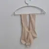 Calcetines holgados para mujer Ioulor Estilo Miu Calcetines largos finos de pasarela Primavera y Verano Respirables de estilo perezoso Calcetines largos holgados Venta al por mayor