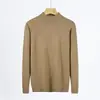 Camiseta de tricô moderna estilo japonês com gola alta curta e mangas compridas para homens e mulheres, corte solto, peso pesado, cor sólida, adequada como camada base ou suéter