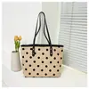 Bolsa Tote Feminina para o Trabalho 2026 Novo Modelo de Verão High-End Leve Luxo Bolinhas Bolsa de Ombro Bolsa de Mão de Grande Capacidade