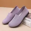 Tênis Casual Slip-On Feminino Branco com Malha Respirável, Solado Leve e Macio, Antiderrapante, Resistente ao Desgaste, Tecido Old Beijing
