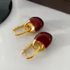 Pendientes Metálicos Esmaltados Rojos 2026 Nuevo Estilo Popular Pinzas para Orejas de Gama Alta Lujo Ligero Estilo Retro Pendientes de Ancla Rojos