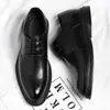 Zapatos de Cuero para Hombre 2026 Zapatos Formales de Negocios Casuales para Boda Novio Zapatos de Oficina que Aumentan la Altura Zapatos Retro Británicos