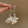 Chá Branco Temperamental ~ Estilo Feriado Flor Branca Francesa Zircônia Cintilante Brinco de Franja Brincos Femininos Lindos Brincos Presilhas de Orelha