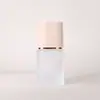 Botella de Vidrio Texturizada Mate de Gama Alta para Base de Maquillaje de 15 ml, Botella Clásica con Bomba de Presión de Fondo Grueso para Loción de 30 ml en Stock