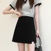 Saia Curta Preta para Mulheres, Novo Estilo Primavera e Outono 2026, Cintura Alta, Emagrecedora, Cobre o Quadril, Saia-Calça de Inverno, Bodycon, Saia Evasê