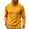 Suéter masculino 2026 outono e inverno novo estilo europeu e americano gola alta cor sólida listrado slim fit tricô suéter quente camada base