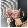 Bolso Pequeño para Mujer Estilo Nuevo 2025 con Lazo, Bolso Cruzado Versátil con Adornos de Perlas y Correa de Hombro de Cadena
