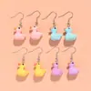 Brincos de Pato Amarelo Simulação Criativa Fofo Doce Personalidade Feminina Simples Divertido Tridimensional Completo Pequeno Animal Brincos Lote Misturado