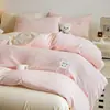 Conjunto de lençol de cor sólida com fio felpudo, conjunto de quatro peças, capa de edredom com bordado de desenho animado de outono, conjunto de três peças de cama Nantong para dormitório 4