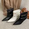 Botines Puntiagudos Otoño/Invierno 2026 Nuevo Estilo Piel Suave Elegante Superficie de Cuero Mate Tacones Altos Ligeros Versátiles Elegantes Botas de Moda
