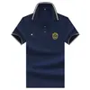 Camisa polo masculina bordada com emblema estilo Hong Kong, gola de cor contrastante, feita de algodão piquet respirável e absorvente de suor, adequada para jovens e adultos de meia-idade para o trajeto diário, manga curta