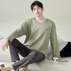 Pijama para hombre para otoño e invierno, nueva ropa de casa de algodón puro, cuello redondo, cómodo conjunto casual de manga larga y pantalón largo, se puede usar afuera