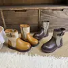 Botas femininas de lona patchwork color block para outono e inverno, cor marrom, de cano médio, estilo Martin, botas de cano curto estilo princesa, amarelas, estilo britânico retrô