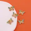 Pendente de Borboleta e Lírio-do-Vale Dourado Antigo que Preserva a Cor com Gotejamento de Óleo Exquisito Pingente Vazado Colar Pulseira Acessórios de Joias DIY