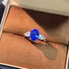 Novo Anel de Espinélio Cobalto Prata S925 Simples Estilo Três Pedras Anel de Diamante Redondo Azul Cobalto Tendência Moda